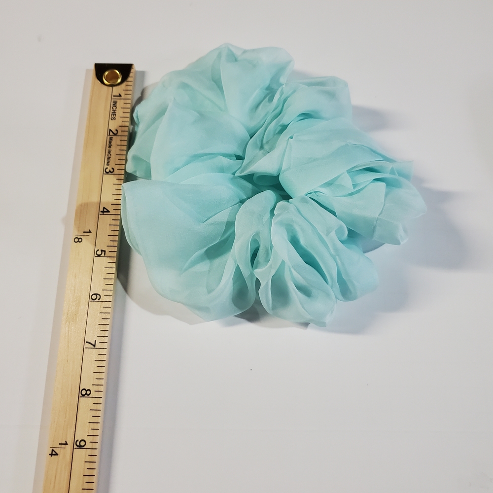 Free People Pastel Pink and Mint Hair Scrunchies - Picture 2 of 4